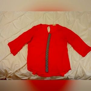 Festive RED ❤️ top! Perfect for the holidays!